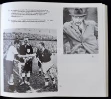 Vándor Kálmán: Labdarúgó világbajnokságok. 1930-1978. Bp., 1978, Sport. Kiadói egészvászon-kötésben,...