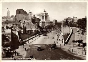 4 db RÉGI városképes képeslap, olasz városok Róma, Velence, Firenze, vegyes minőség / 4 old town vie...