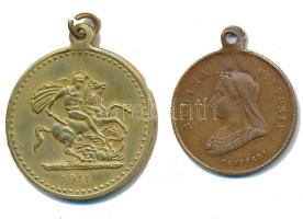 2db Szent György medál: "Regina Vittoria" fém medál füllel. Szign.: Olivieri (22,5mm) + "V. György 1911" fém medál füllel (27mm) T:1,1-,2 2pcs of Saint George medals: "Regina Vittoria" metal medal with ear. Sign.: Olivieri (22,5mm) + "George V 1911" metal medal with ear (27mm) C:UNC,AU,XF