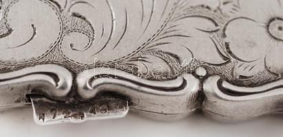 Ezüst (Ag.) púdertartó, tükör és púder nélkül, jelzett, nettó:69 g, 7×7 cm