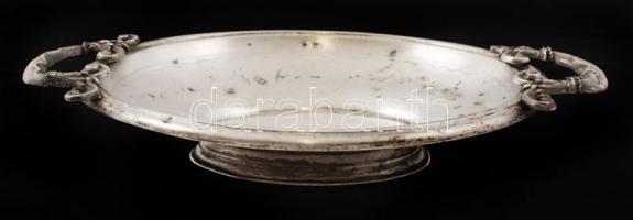 Ezüst (Ag.) füles kínáló tál, jelzett, mesterjeggyel (SH), nettó:235 g, 30×20 cm