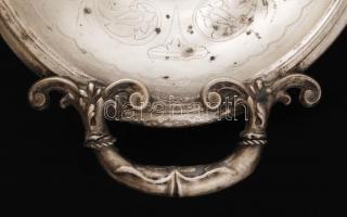 Ezüst (Ag.) füles kínáló tál, jelzett, mesterjeggyel (SH), nettó:235 g, 30×20 cm