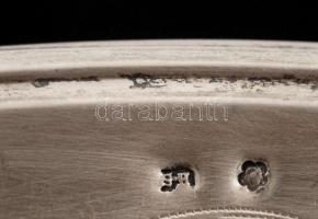 Ezüst (Ag.) füles kínáló tál, jelzett, mesterjeggyel (SH), nettó:235 g, 30×20 cm