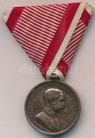 1914. "Ferenc József Bronz Vitézségi Érem" Br kitüntetés mellszalaggal. Szign.: Tautenhayn T:2- Hungary 1914. "Bronze Gallantry Medal" Br medal with ribbon. Sign: Tautenhayn C:VF