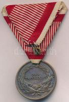 1914. "Ferenc József Bronz Vitézségi Érem" Br kitüntetés mellszalaggal. Szign.: Tautenhayn...
