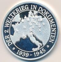 Németország DN "A Második Világháború Dokumentumokban / Határátlépés" ezüstözött fém emlékérem (40mm) T:PP ph. Germany ND "Der 2. Weltkrieg in Dokumenten / Der Schritt über die Grenzen" silver plated metal medallion (40mm) C:PP edge error