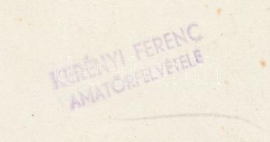 cca 1930 A pesti Dunapart halkereskedő bárkával, Kerényi Ferenc fotó, verzón pecséttel jelzett,  12x...