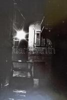 Jelzés nélkül: Sikátor. Nagyméretű  művészfotó 32x40 cm