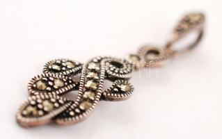 Ezüst (Ag.) medál, markazit kövekkel, jelzett (925), bruttó:4 g, h:4 cm