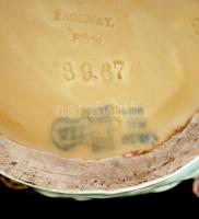 Zsolnay díszváza, kézzel festett porcelánfajansz, egész testen áttört és domború virágmintás díszíté...