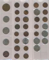 236db-os külföldi, hobbi fémpénz és zseton gyűjtemény jobb darabokkal, "NUMIS" albumba ren...