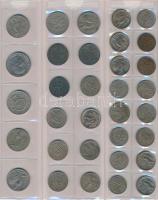 236db-os külföldi, hobbi fémpénz és zseton gyűjtemény jobb darabokkal, "NUMIS" albumba ren...