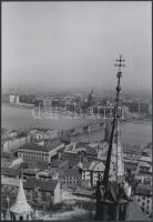 cca 1950 Budapest, Kossuth híd, 3 db fotó, ebből 2 db vintage fotó, 1 db modern nagyítás, 10x14 cm és 11x16 cm közötti méretekben