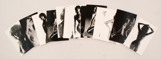 cca 1979 Az első sorozat, 13 db finoman erotikus vintage fotó, 14x9 cm / 13 erotic photos, 14x9 cm
