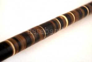 Sétapálca, dekoratív szarugyűrűkkel, alján fém verettel, h:79 cm