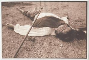 cca 1975 Élete a szabadságért, jelzés nélküli vintage fotóművészeti alkotás, 17x5x26 cm