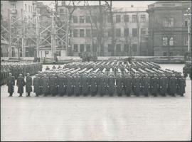 1955 Budapest, Hősök tere, Katonai szemle, 16x23  cm