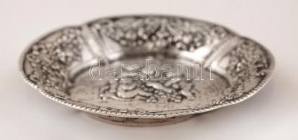 Ezüst  puttós gyűrűtálka,  Ag., nettó: 43,5gr., jelzett, 9cm/ Silver bowl, Ag, net. 43,5gr, marked, ...