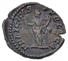 Római Birodalom / Róma / Geta 200-202. Denár Ag (2,7g) T:2 rep.
Roman Empire / Rome / Geta 200-202....