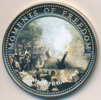 Libéria 2001. 10$ "Szabadság pillanatai - Prágai tavasz 1968" multicolor, tanúsítvánnyal T:PP ujjlenyomat Liberia 2001. 10 Dollars "Moments of Freedom - Spring of Prague" multicolor with certificate C:PP fingerprint