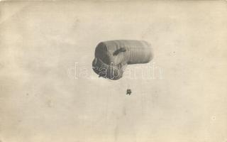 A felengedett kötött léggömb; Harctér 1915-1916 Dvorszky Ede / WWI K.u.K. military, ballon, photo (EK)