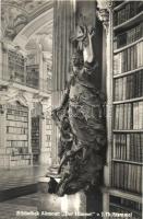 Admont, Bibliothek, Der Himmel / library interior, statue