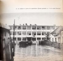 A szatmári árvíz. Epopee pe somes. Satu Mare, 1970, Secţie de Propagandá a Comitetul Judeţean Satu M...