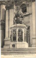 Loreto, Basilica della Santa Casa, Monumento a Sisto V / Basilica, monument of Sixtus V.