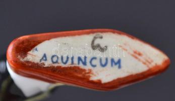 Aquincumi zenélő bohóc, kézzel festett, jelzett, hibátlan, m: 20,5 cm