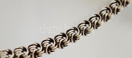 Ezüst "rózsa" nyaklánc, Ag., nettó: 18,4gr., jelzett, 41cm / Silver "rose" neckl...