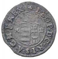 1699KB Duarius "I. Lipót" (0.46g) T:3 ki., patina
Huszár: 1502., Unger II.: 1104.b