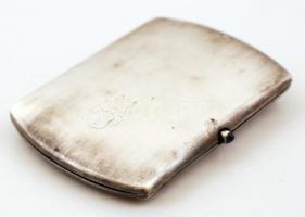Ezüst(Ag) női cigarettatárca, címerrel díszítve, jelzett, nettó: 62,4 g / Silver(Ag) cigarette case, with hallmark, 62,4 g