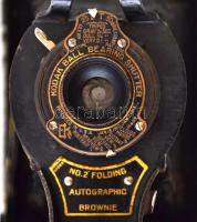 cca 1917-1919 Kodak No. 2. Folding Autographic Brownie fényképezőgép, kis kopásnyomokkal, új vászont...