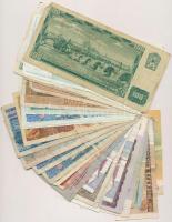 30db-os vegyes külföldi bankjegy tétel, közte Csehszlovákia, Franciaország, NDK, Szovjetunió T:III,I...