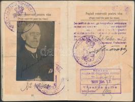 1929 Román útlevél magyar követségi és határátlépő pecsétekkel / Romanian passport