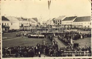 Gyergyószentmikós magyar csapatok bevonulása (EK)