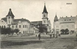 Siófok, Fő tér, templom