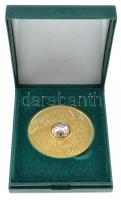 2003. "Magyarország-Anglia 6:3" aranyozott fém emlékérem középen futballabdával, eredeti t...