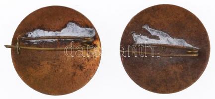 2db Vöröskereszt jelvény: "Véradásra kész" zománcozott fém jelvény (22mm) + "Elsősegé...