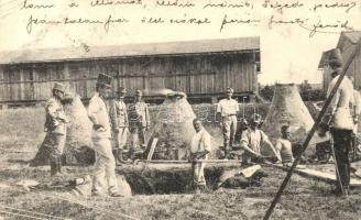 Kenyérsütés / K.u.K. Eisenbahn- und Telegraphenregiment, Feldmassiges Brodbacken / K.u.K. military field, bread baking (fa)