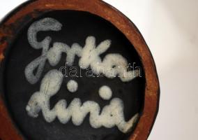 Gorka Lívia (1925-2011): Váza, festett mázas kerámia, jelzett, hibátlan,  m:18 cm