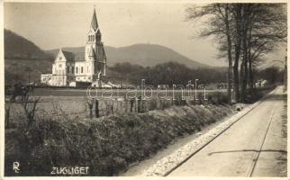 Budapest XII. Zugliget, Angolkisasszonyok temploma, villamossín