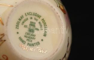 Zsolnay  virág mintás váza, apró hajszálrepedéssel, kézzel festett, jelzett, m:12 cm