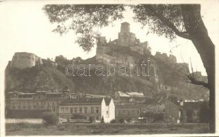 Trencsén, Trencín; Látkép a várral, Foto Tatra / view with the castle, photo