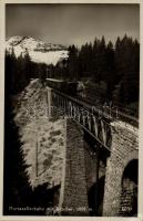 24 db RÉGI városképes képeslap, európai városok, sok osztrák lappal, nagyrészt Bécsből, vegyes minős...