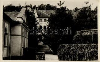 21 db RÉGI városképes képeslap a történelmi Magyarország területéről, sok megíratlan lappal, vegyes ...