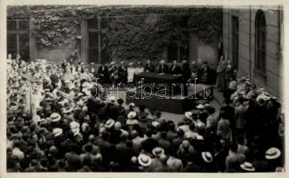 13 db RÉGI városképes képeslap a történelmi Magyarország területéről, két fotólappal, vegyes minőség...