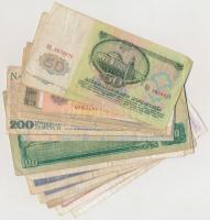 31db vegyes külföldi bankjegy, közte román, jugoszláv, szovjet bankjegyek T:III
31pcs of mixed bank...
