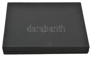 Érmetartó kazetta kivehető tálcával, 24 férőhellyel, használt állapotban