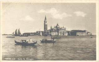 Venice, Venezia; Isola S. Giorgio / San Giorgio Maggiore island, gondola